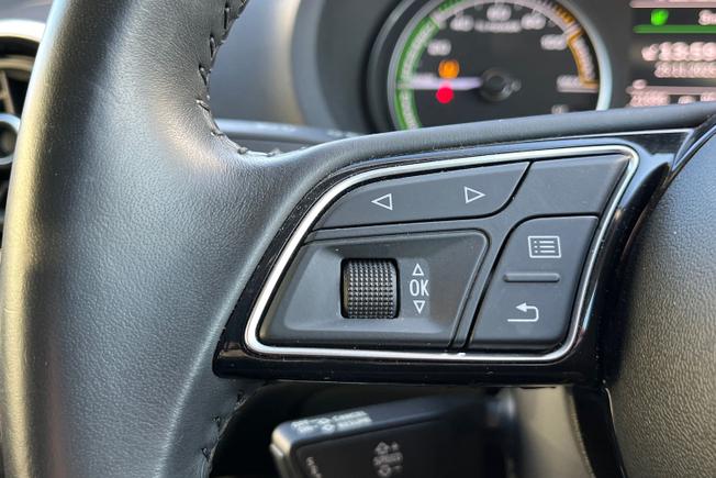 AUDI A3 Photo 16