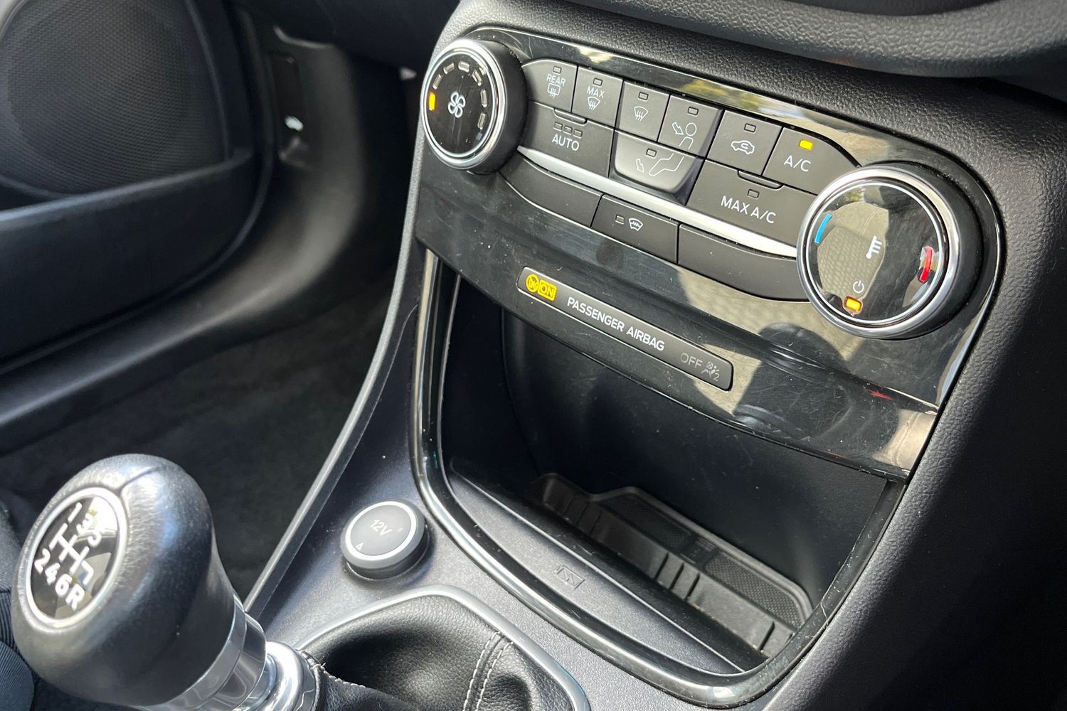 Ford Puma Photo 38