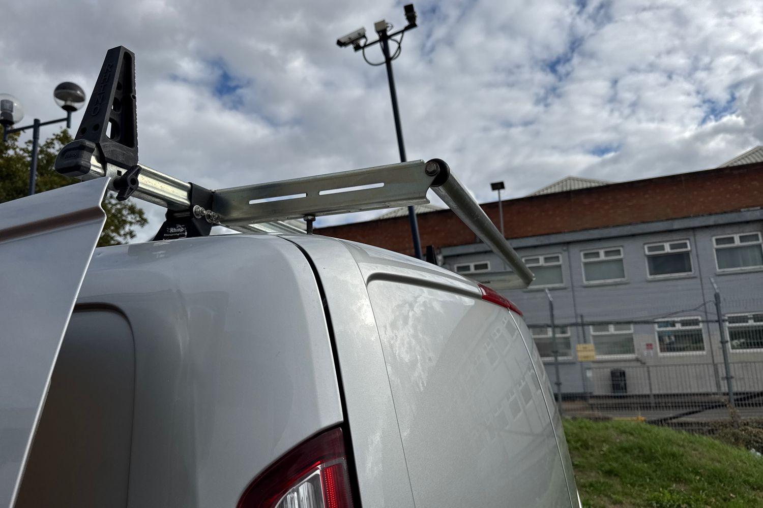 Ford Transit Custom Photo 15