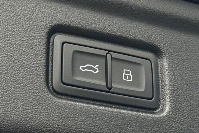 AUDI A6 E-Tron Avant Photo 48
