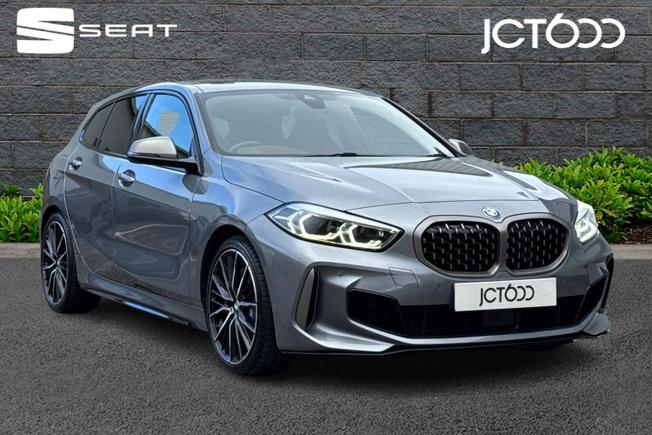 BMW 1 Series Photo 1