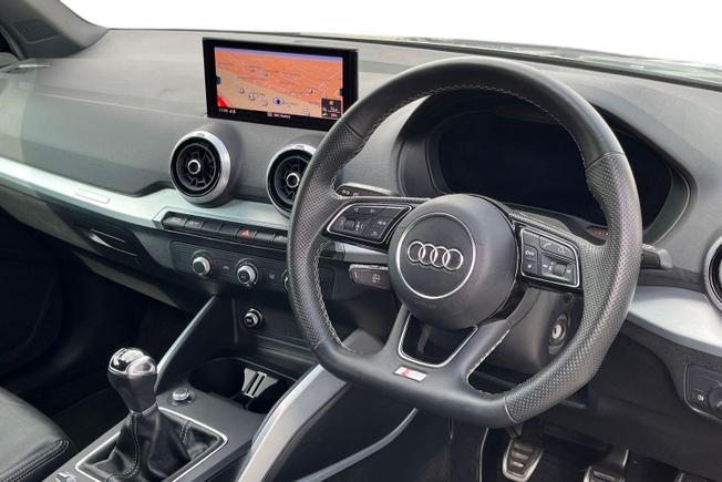 Audi Q2 Photo 6