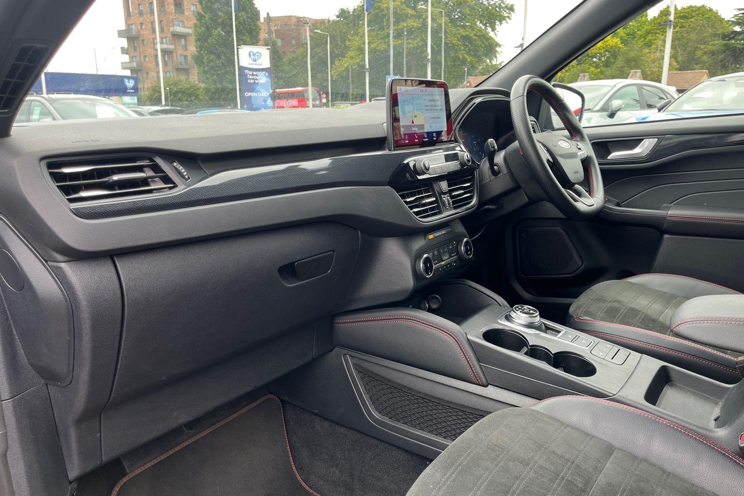 Ford Kuga Photo 17