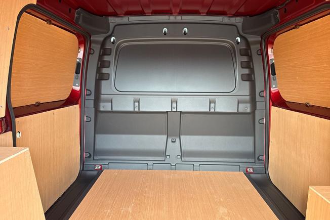 VOLKSWAGEN Caddy Maxi Photo 22