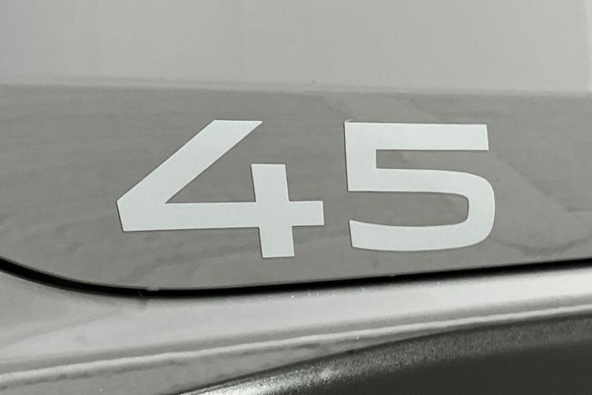 VOLKSWAGEN Golf Photo 36