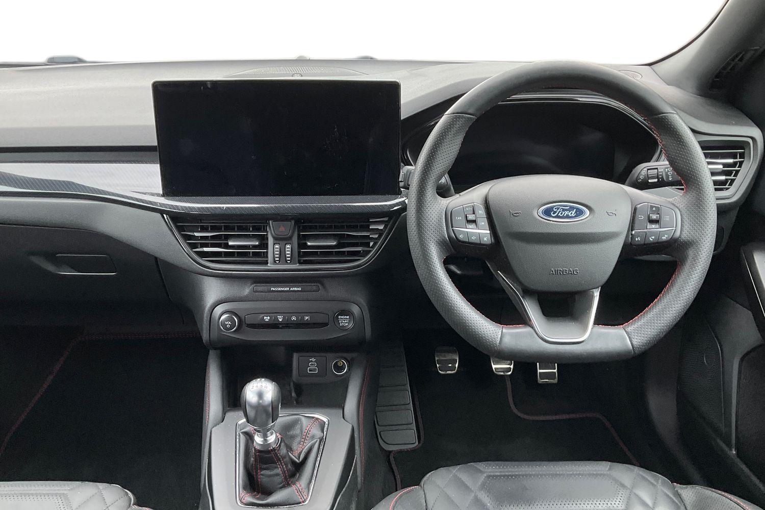 Ford FOCUS Photo 10