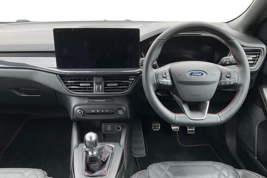 Ford FOCUS Photo autoimg-d1b4f794a5e50a5b02a856cae5f5d47b12e20db4.jpg