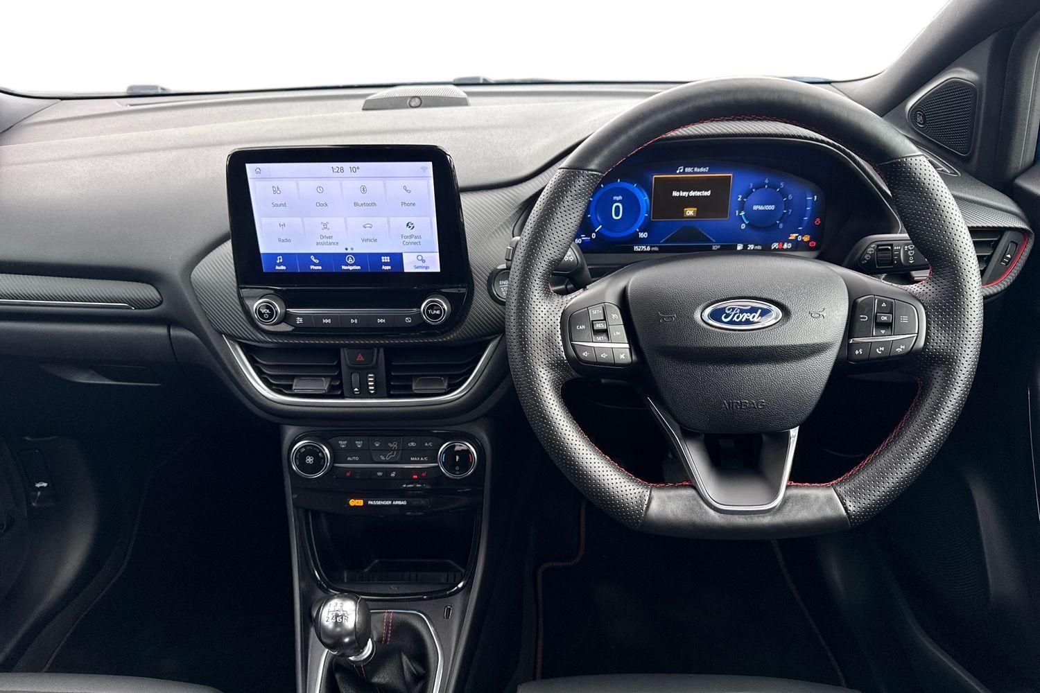 Ford PUMA Photo 10