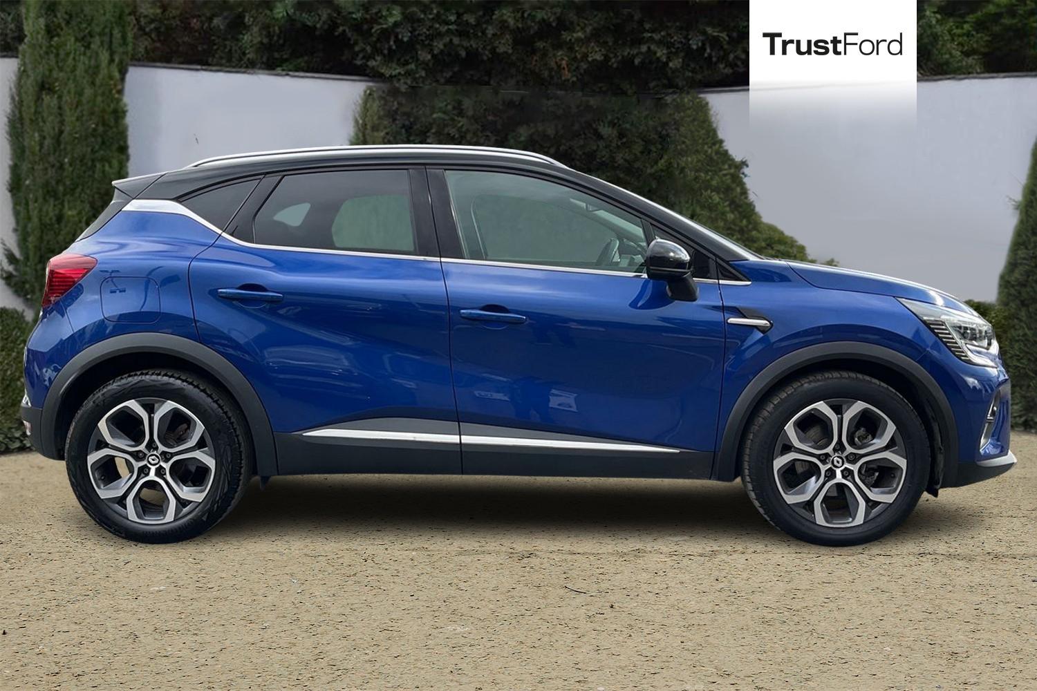 Renault CAPTUR Photo 2