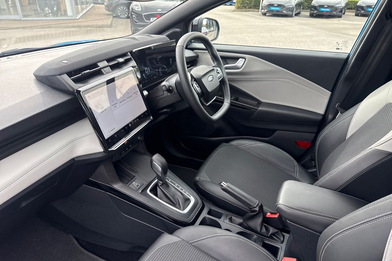 Ford PUMA Photo 17