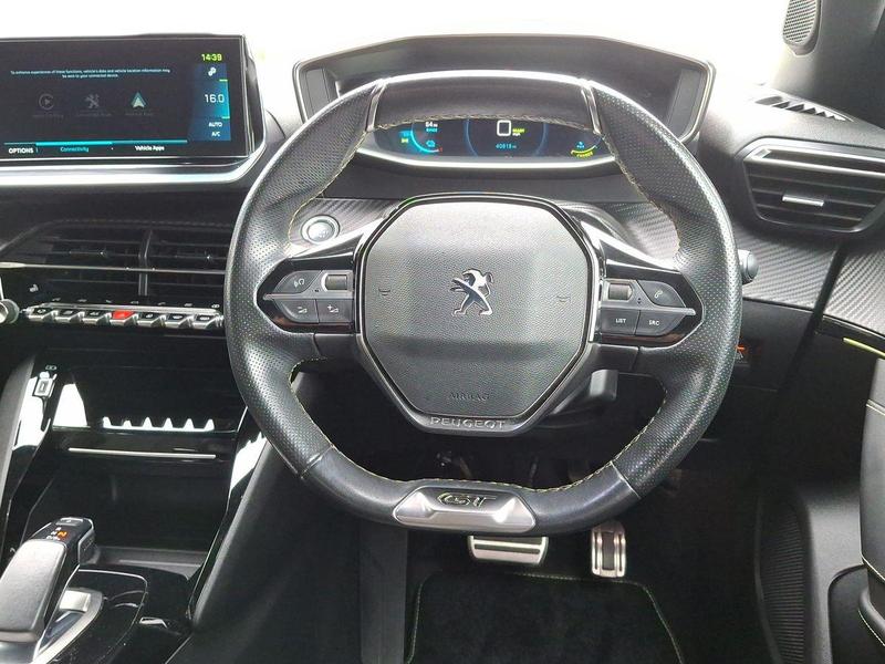 Used Peugeot E-2008 OY21RBZ 13