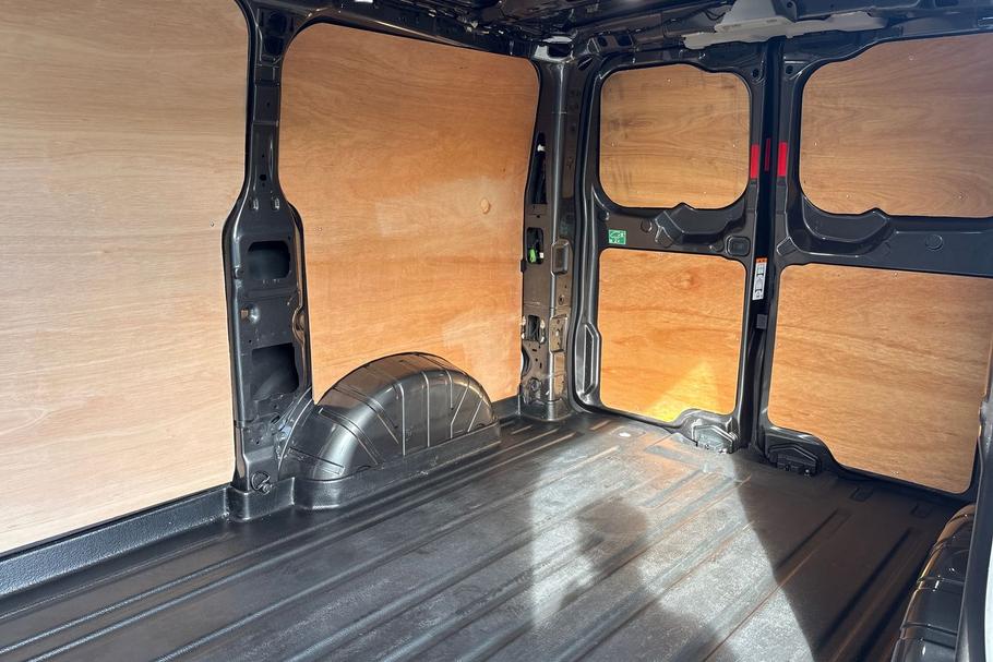 Used FORD TRANSIT CUSTOM MM74XFK 5