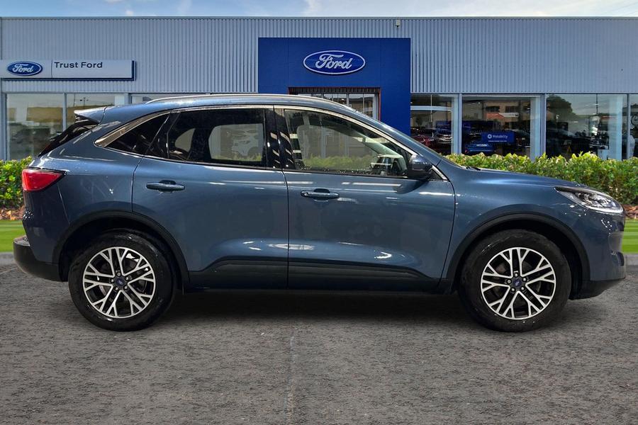 Ford KUGA Photo autoimg-d1cc998513ef8d7f8dfbb15e4bdaa67b7dcec0ea.jpg