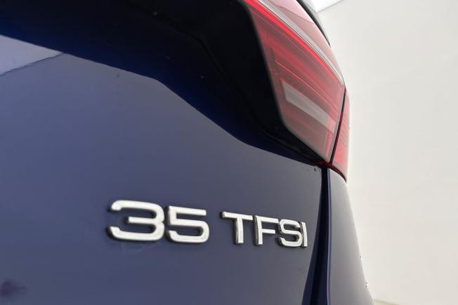 AUDI A4 Photo 28