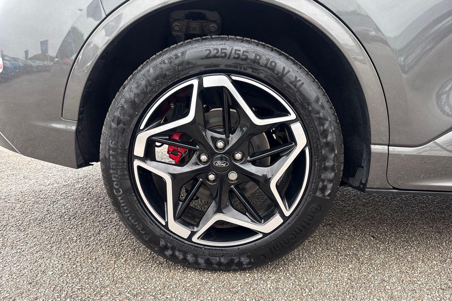 Ford KUGA Photo 7