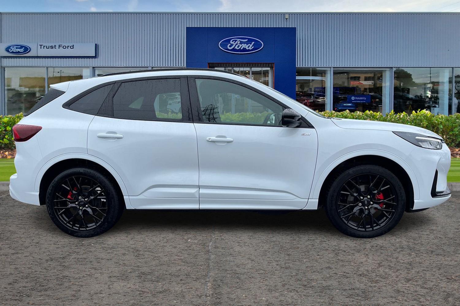 Ford Kuga Photo 2