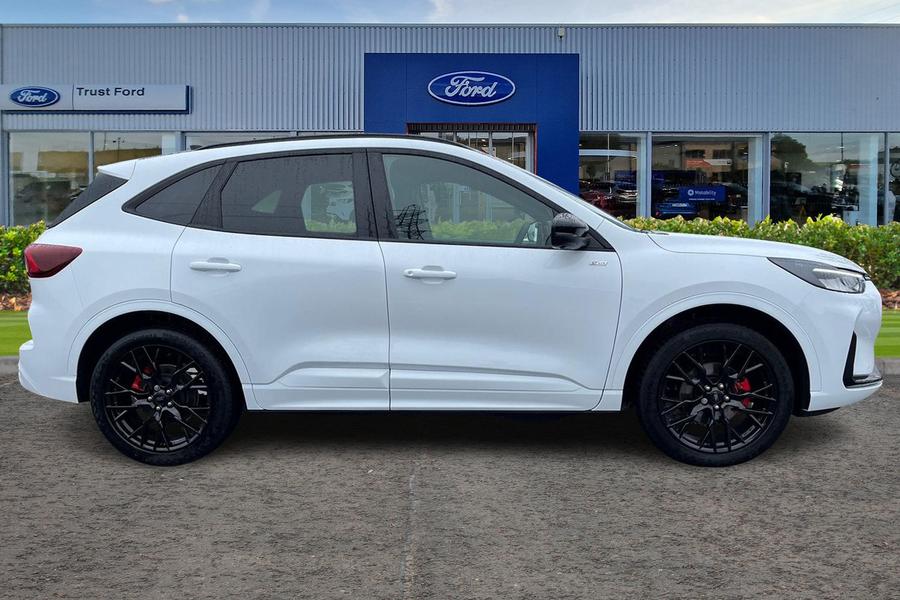 Ford Kuga Photo autoimg-d1d159045504130a0a65e43bbc3d3463ef41cc1b.jpg
