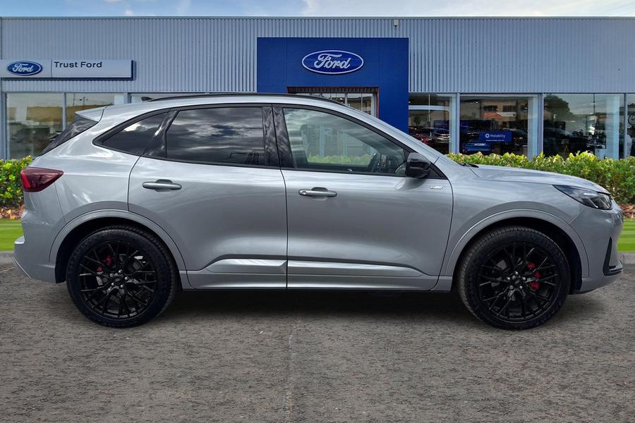 Ford KUGA Photo autoimg-d1d3725daf8bc2b982d00f872bb071435bc1bf04.jpg