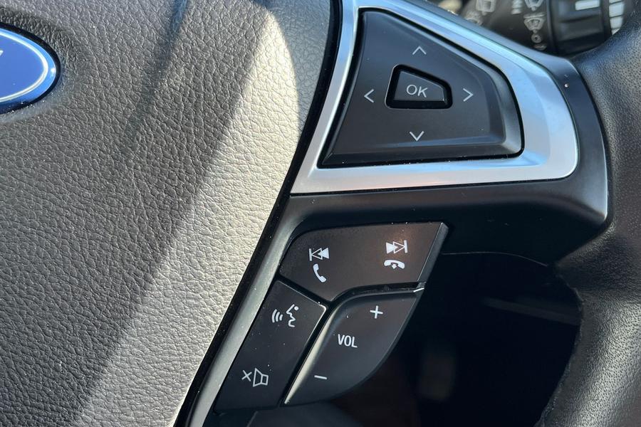 Ford S-MAX Photo autoimg-d1d5d67e5381804c913326a477f0fe15eeab6ffe.jpg