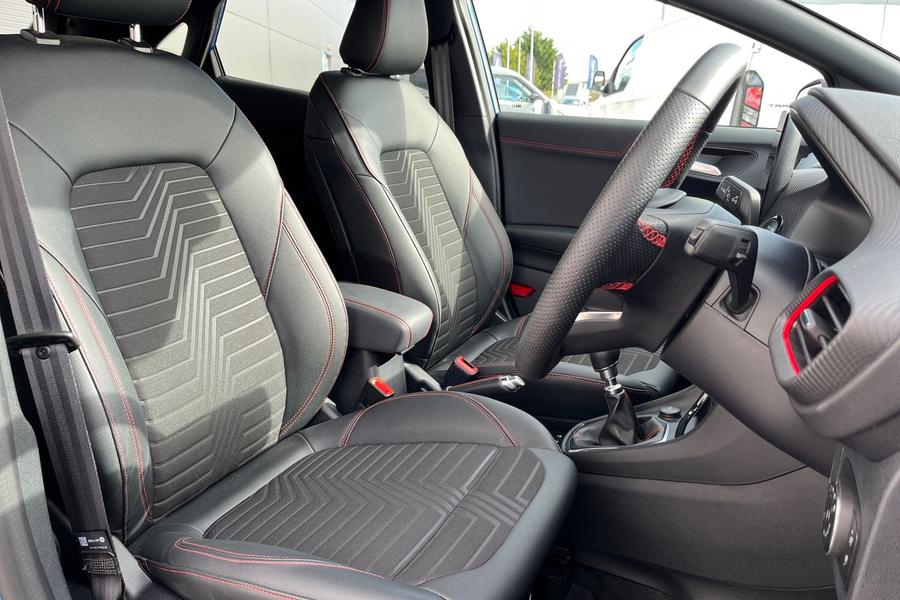 Ford PUMA Photo autoimg-d1d9b5a486a5db444627db8a76194b87f38e22f3.jpg