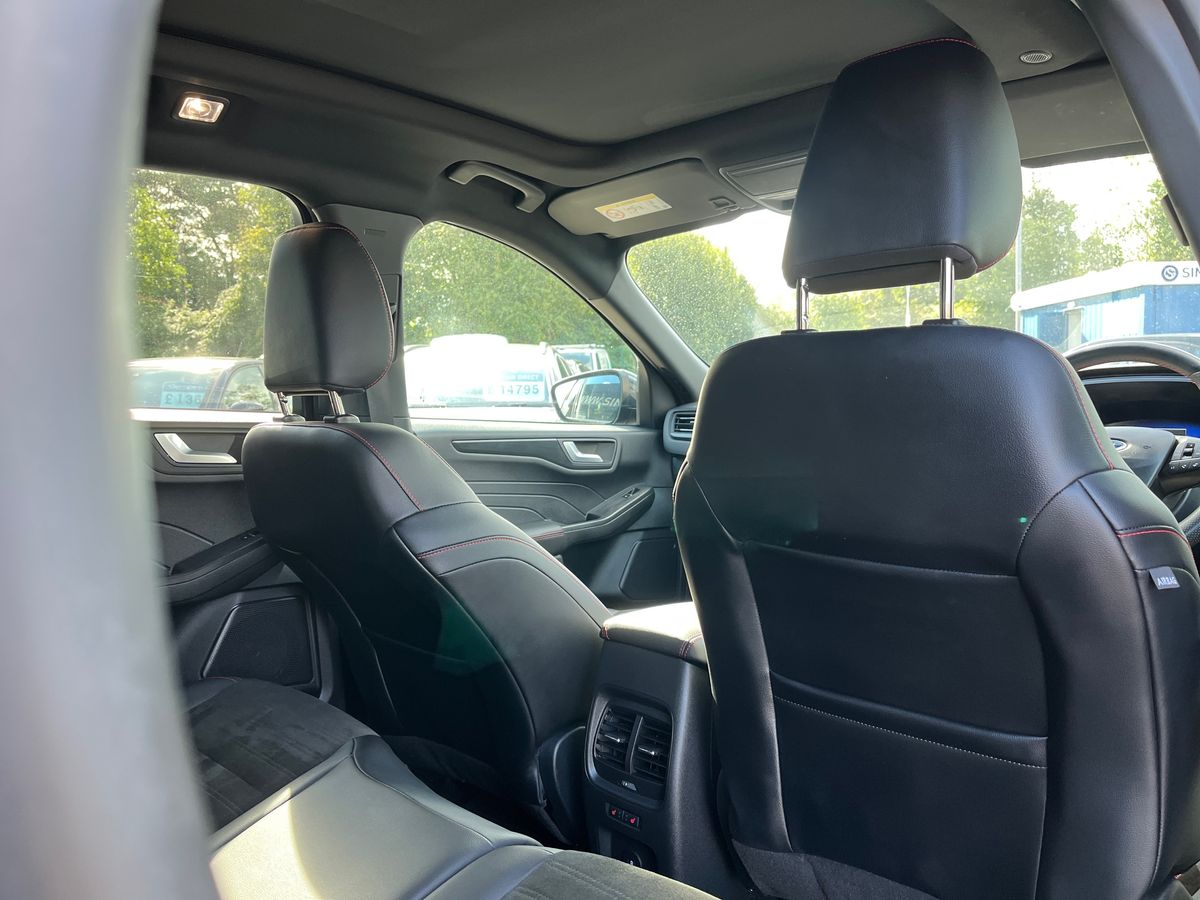 Ford Kuga Photo 24