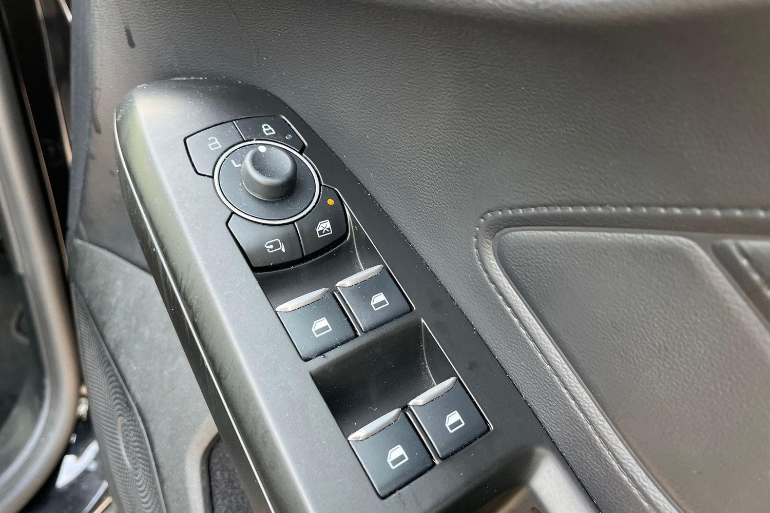 Ford FOCUS Photo 15