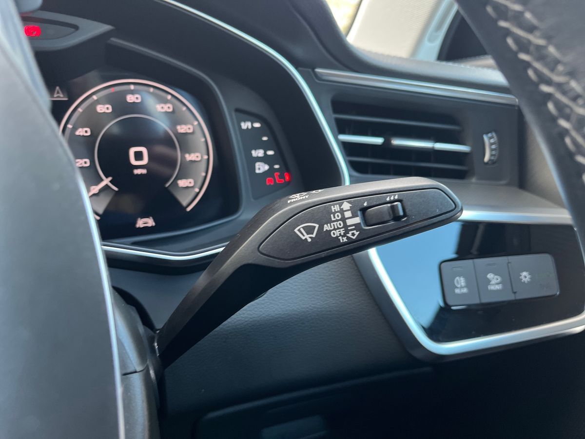 Audi A6 Saloon Photo 42