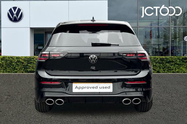 VOLKSWAGEN Golf Photo 7