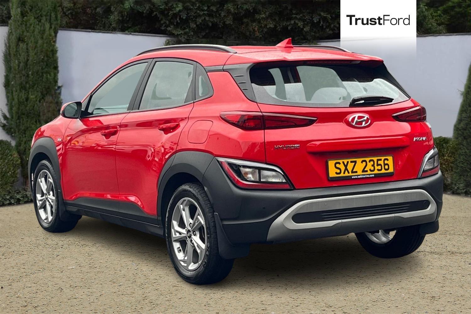 Hyundai KONA Photo 1