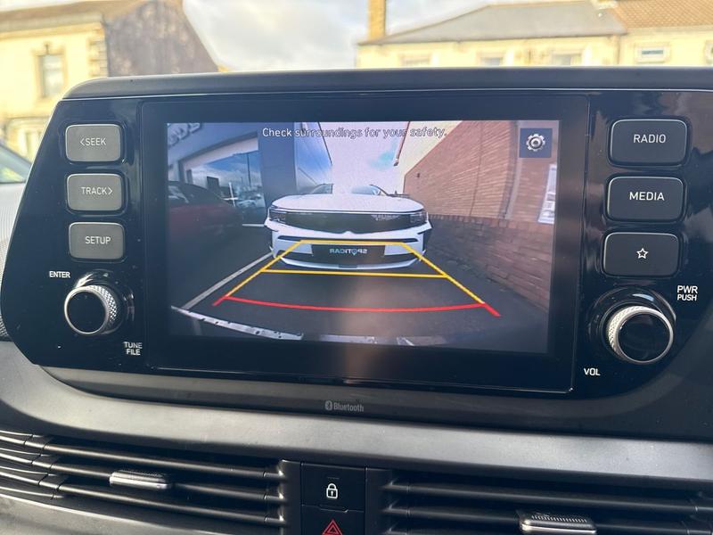 Used Hyundai i20 SL72JFN 21