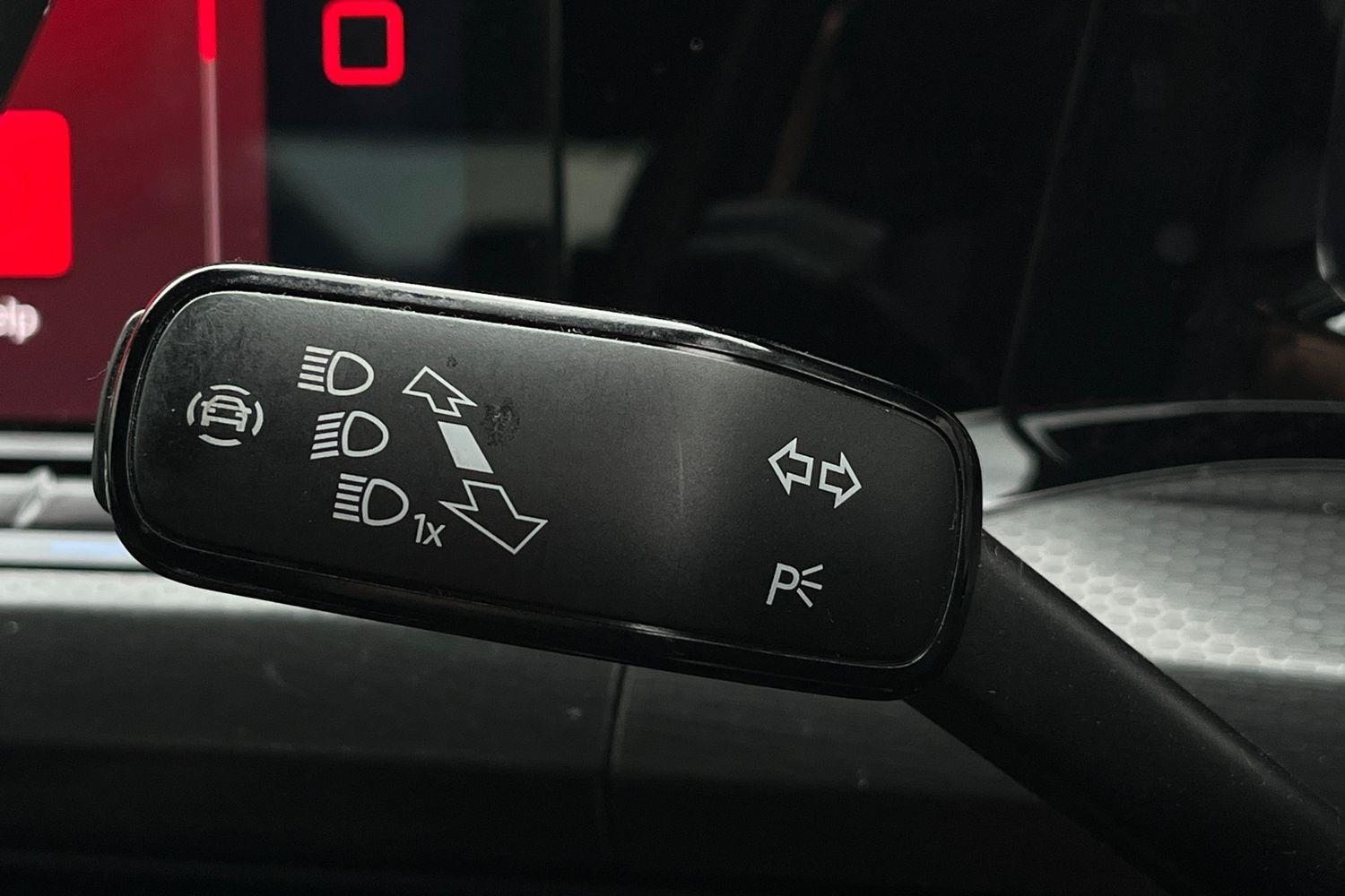 Volkswagen GOLF Photo 13