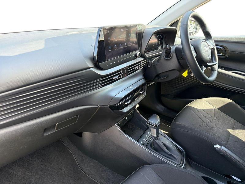 Used Hyundai BAYON NV71DZK 15