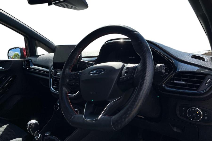 Ford FIESTA Photo autoimg-d1f18523b571c0211dfb24ba70a953c072031d31.jpg