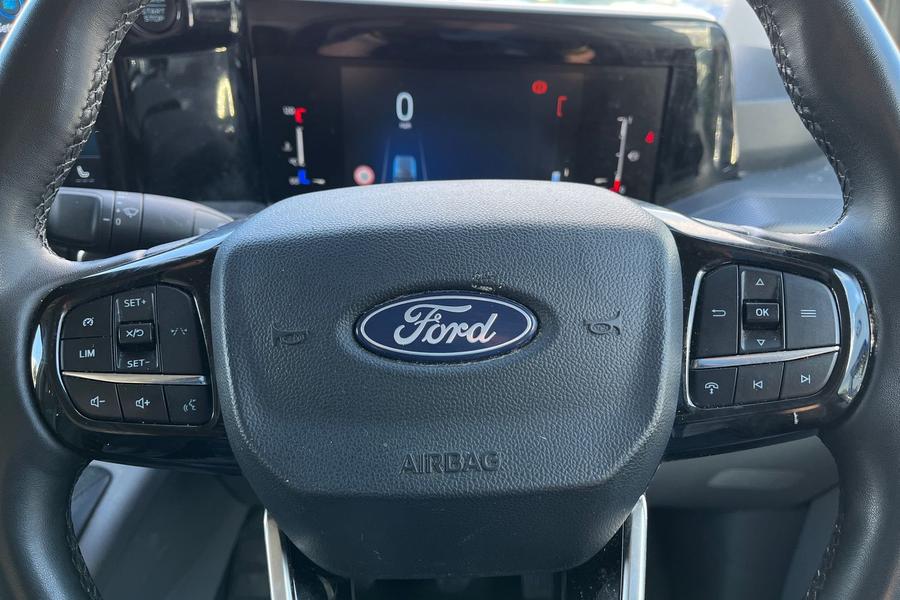 Ford Transit Custom Photo autoimg-d1f649f5fde4bc1bbc0f4260f207541eaa69188e.jpg