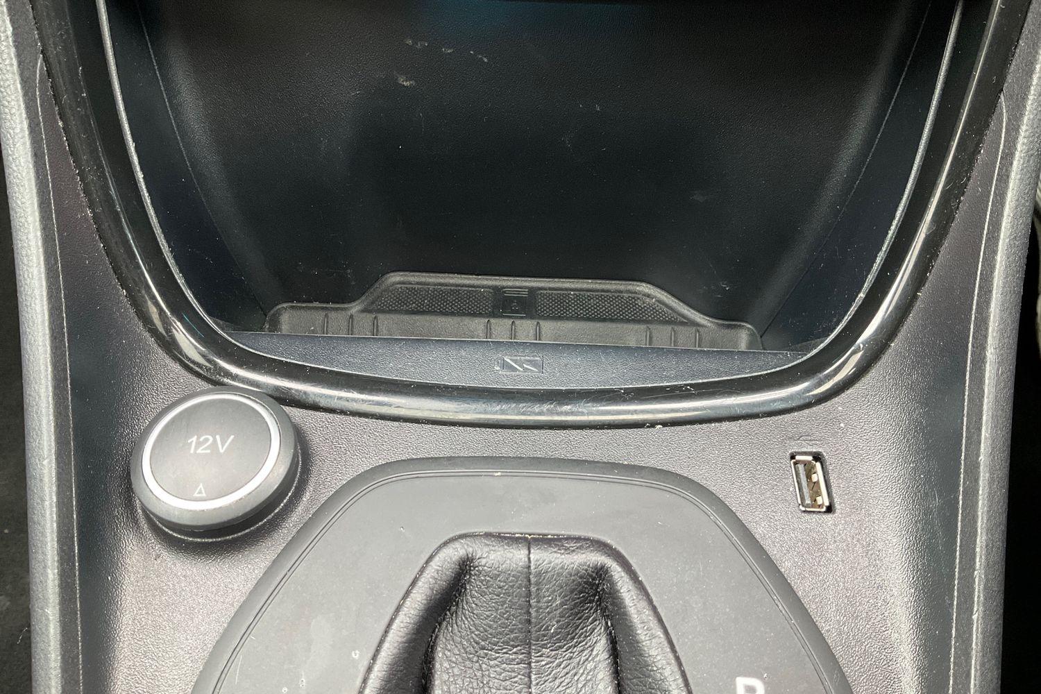 Ford PUMA Photo 29