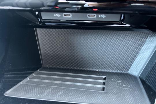 Volkswagen Golf Photo autoimg-d1f6ef13e6588ca0ba152495c8e1a06575d585e5.jpg