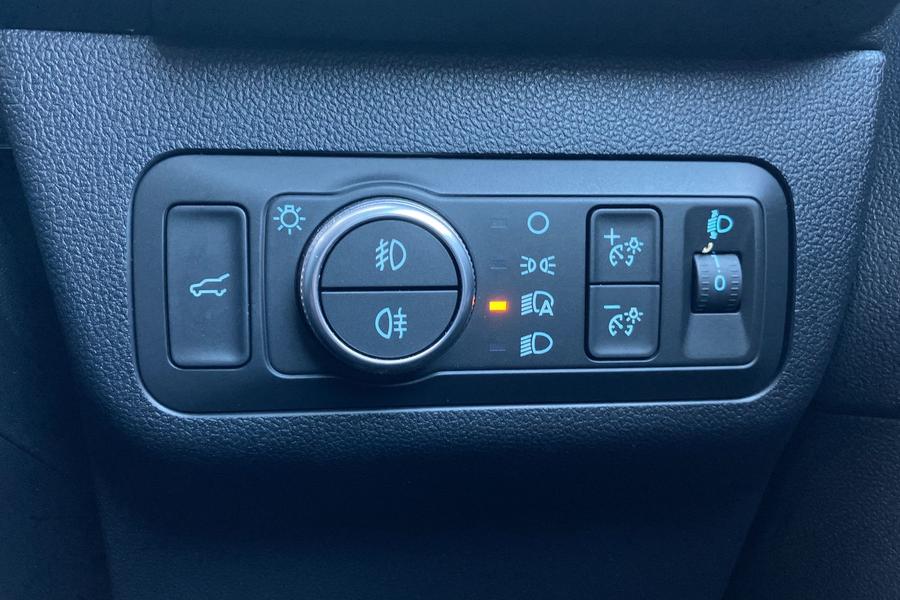 Ford KUGA Photo autoimg-d1f7a95eaeda206c5e22a5828739297b5ede4663.jpg