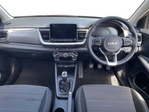 Kia STONIC Photo autoimg-d1f81188a0bc86a4f44cc9d0e15079f27ef30de7.jpg