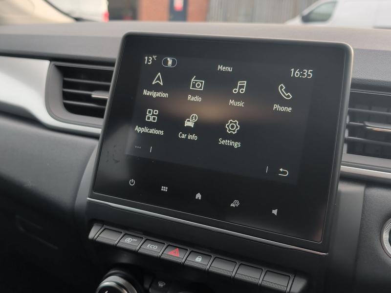 Used Renault Captur NG23FWL 38