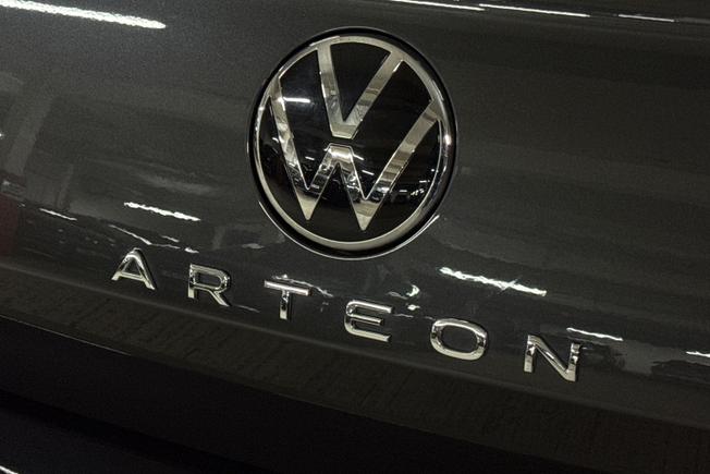 VOLKSWAGEN Arteon Photo 37