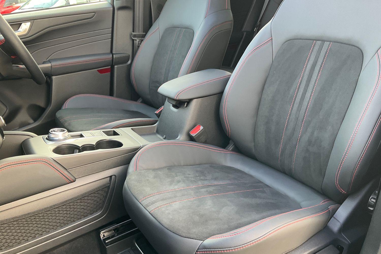 Ford Kuga Photo 18