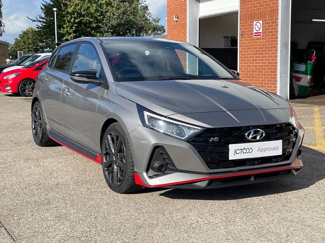 HYUNDAI i20 Photo 23
