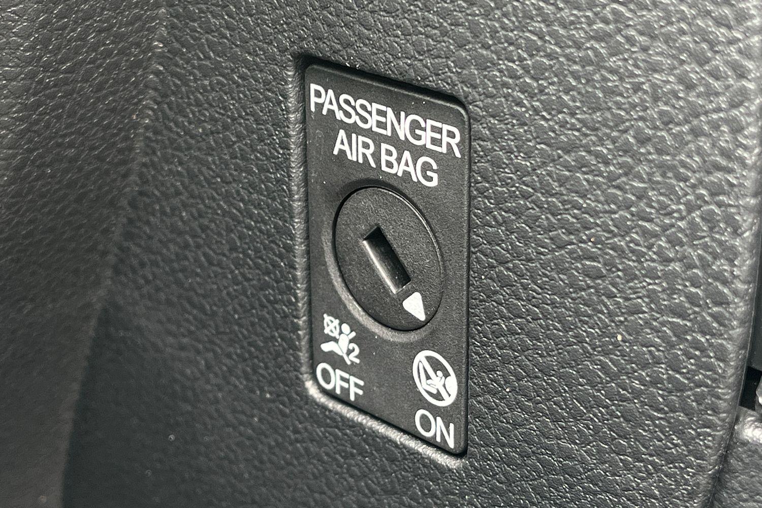 Ford TRANSIT CONNECT Photo 8
