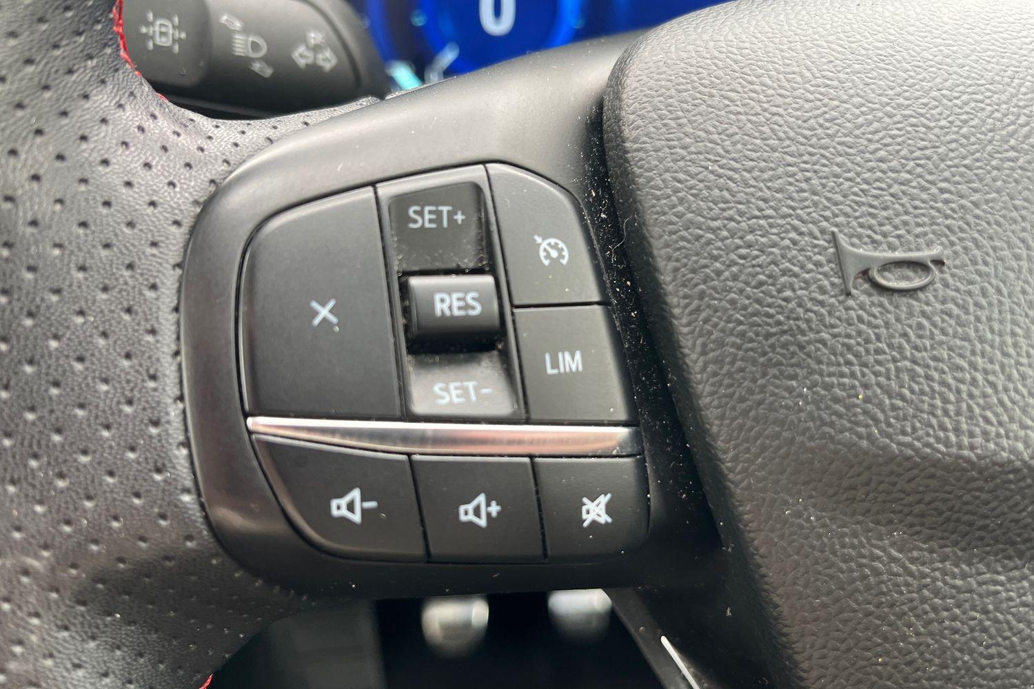 Ford Kuga Photo 32