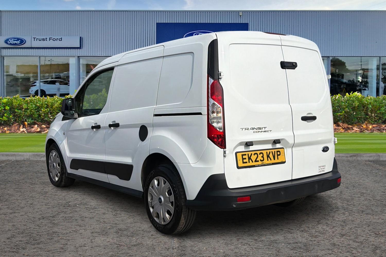 Ford TRANSIT CONNECT Photo 1