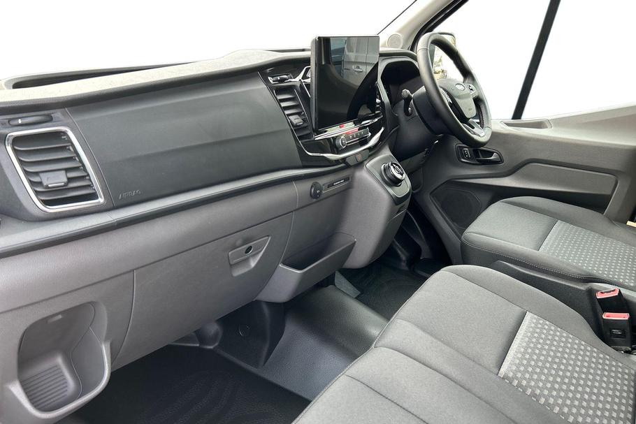 Used Ford E-TRANSIT 4