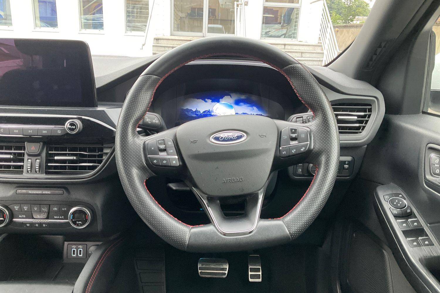 Ford KUGA Photo 11