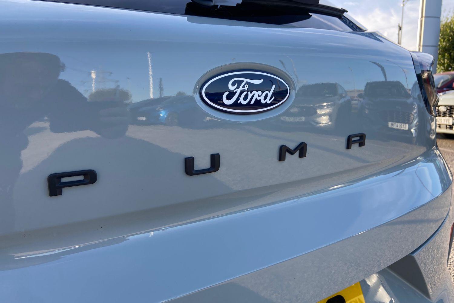 Ford PUMA Photo 39