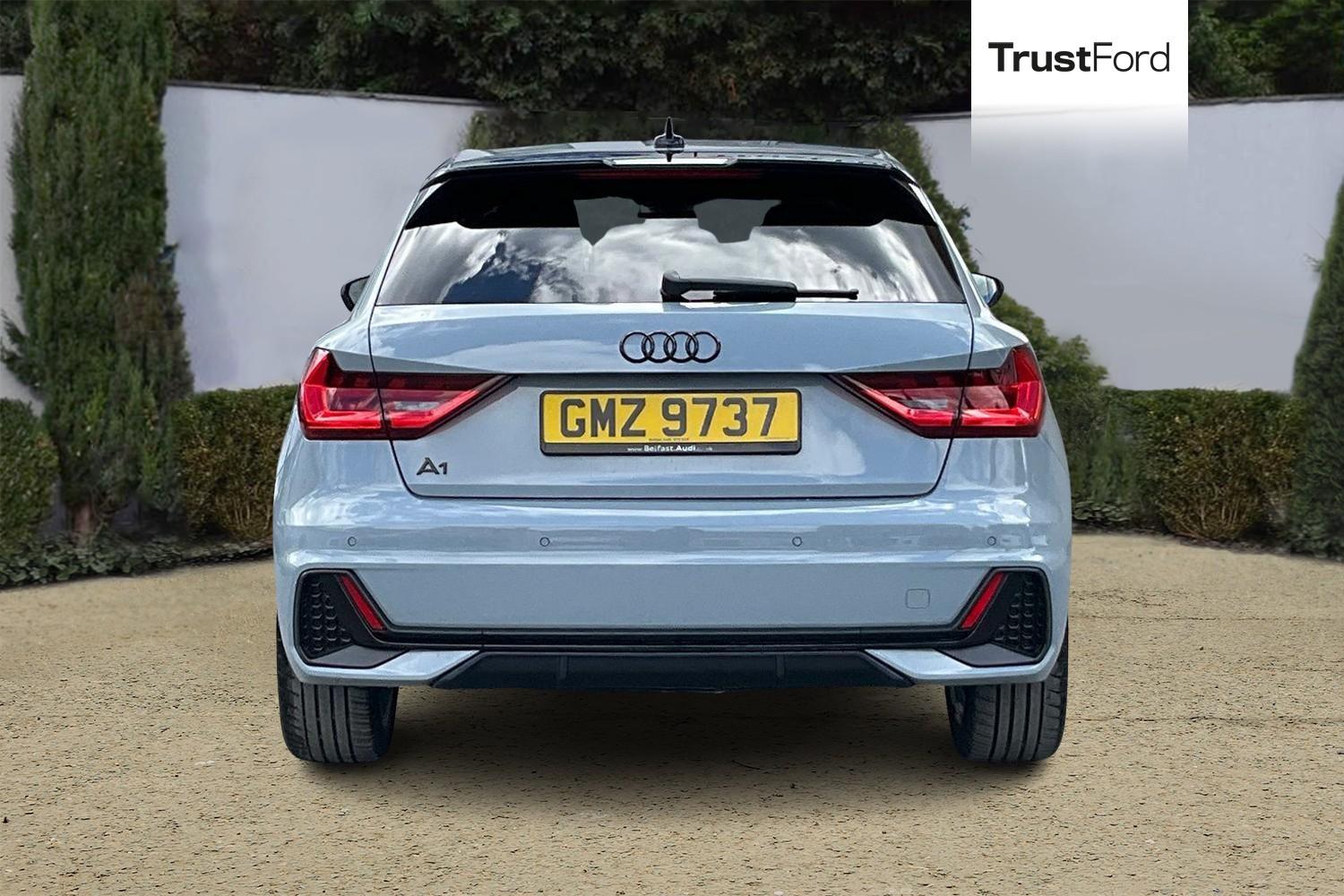 Audi A1 Photo 6