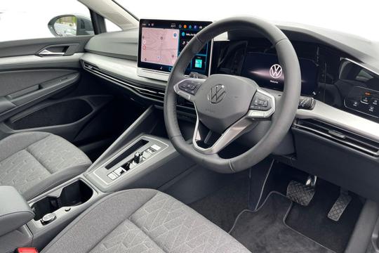 Volkswagen Golf Photo autoimg-d210d1ed2fbfb279cfad48408f92e62102cbbd53.jpg